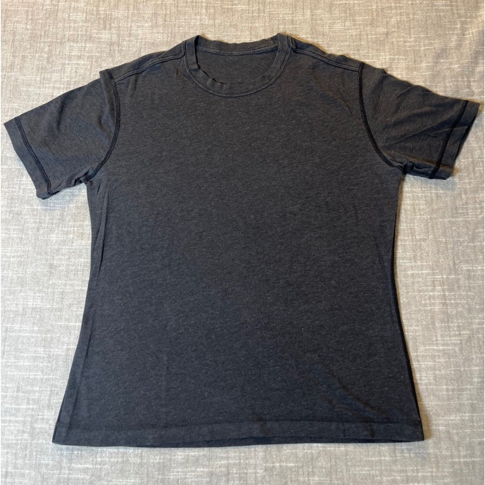 Lululemon Mens Short Sleeve Shirt 2 Pack Grey and White Heather Small - Picture 3 of 12